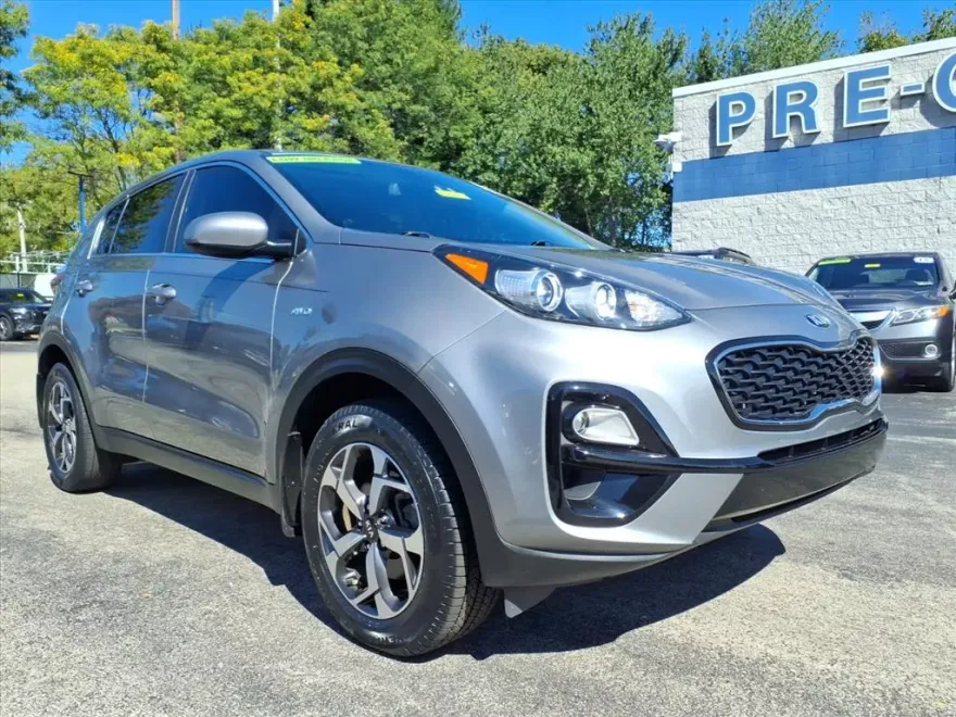 2020 Kia Sportage LX photo 1