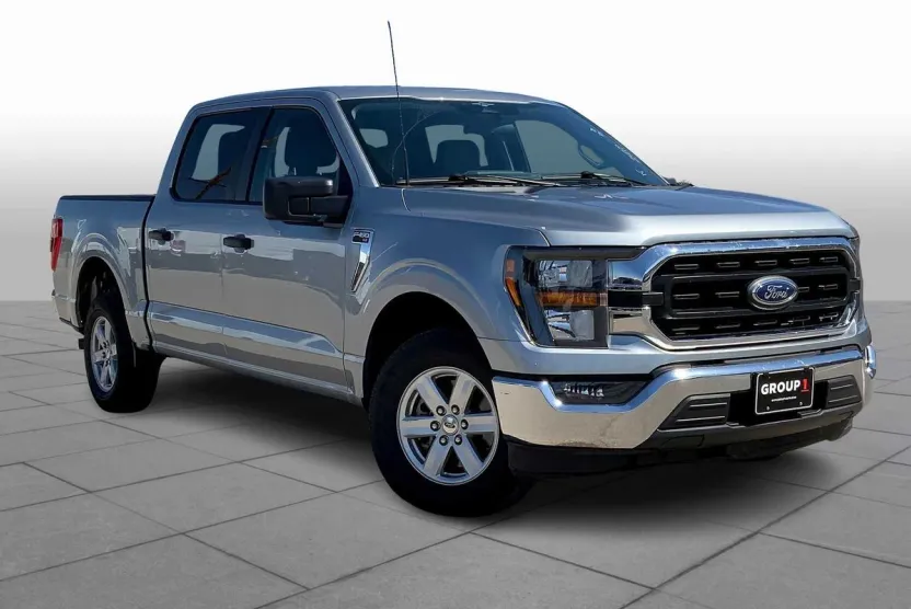 2023 Ford F-150 XLT photo 1