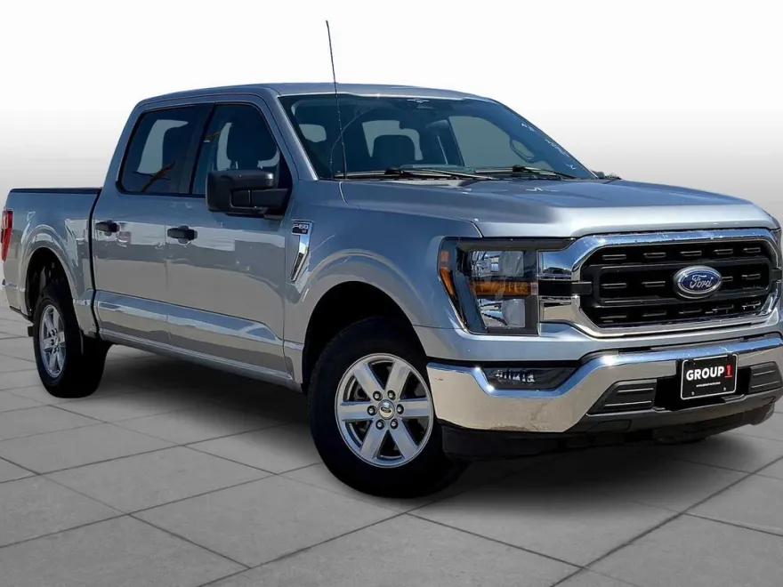 2023 Ford F-150 XLT photo 1