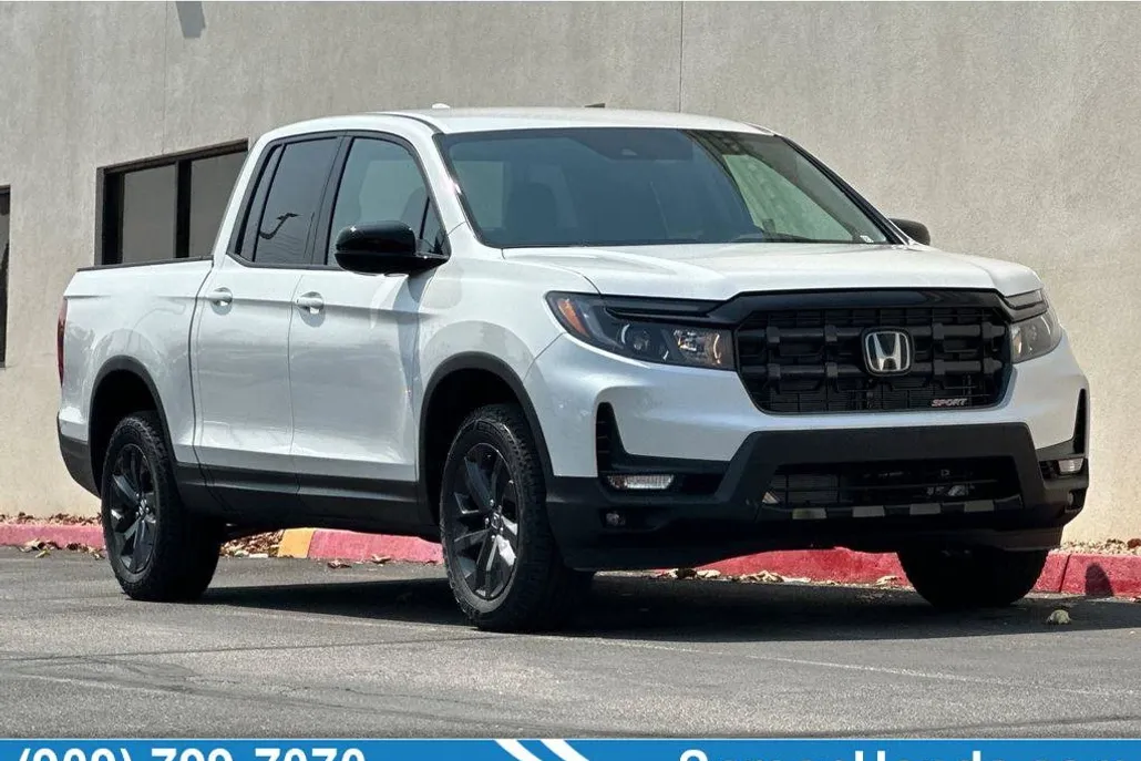 2025 Honda Ridgeline Sport photo 1