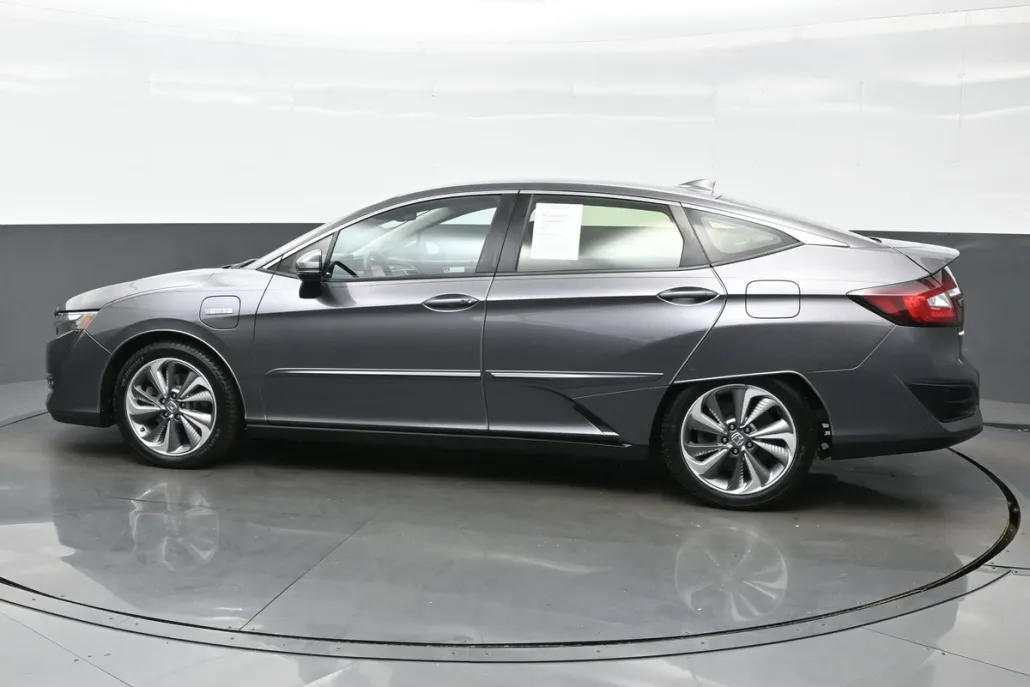 2018 Honda Clarity Plug-In Hybrid photo 1