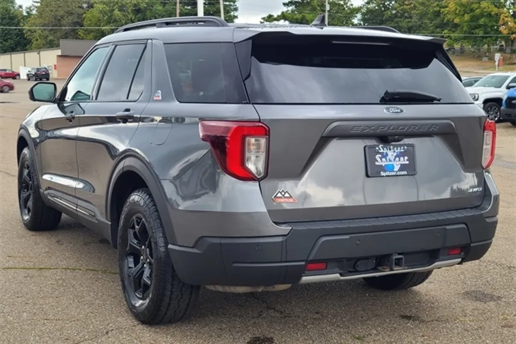 2023 Ford Explorer Timberline photo 1