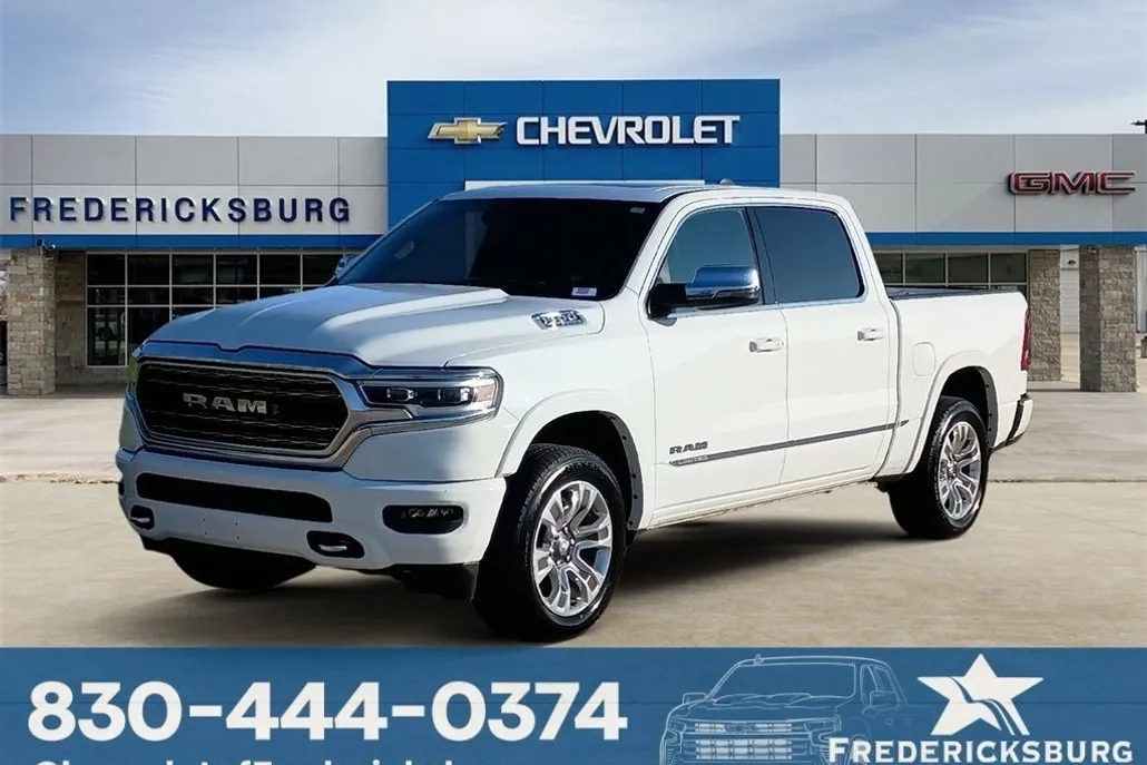 2024 Ram 1500 Limited photo 1