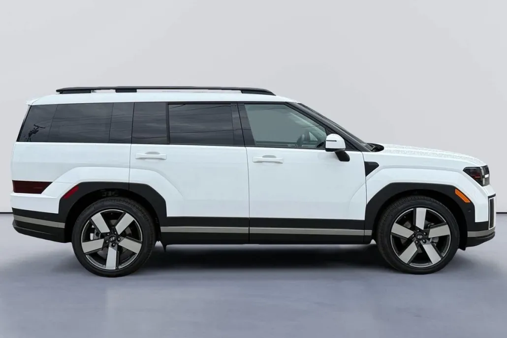 2025 Hyundai Santa Fe Limited photo 1