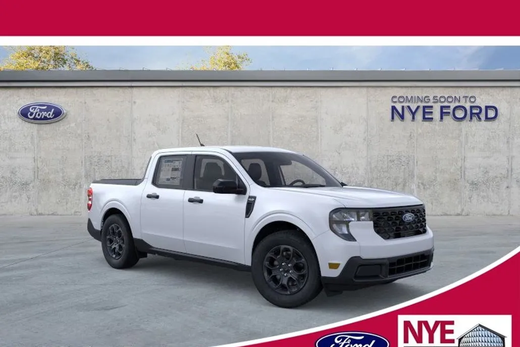 2025 Ford Maverick XLT photo 1