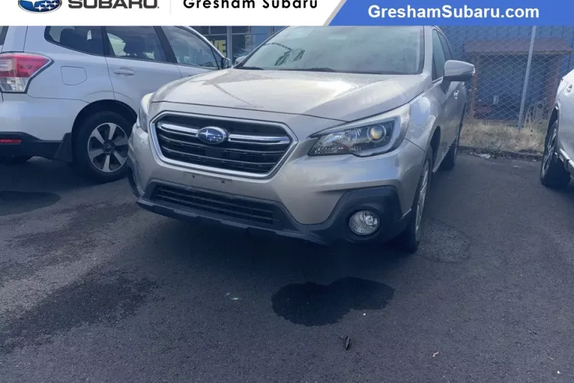 2018 Subaru Outback 2.5i Premium photo 1