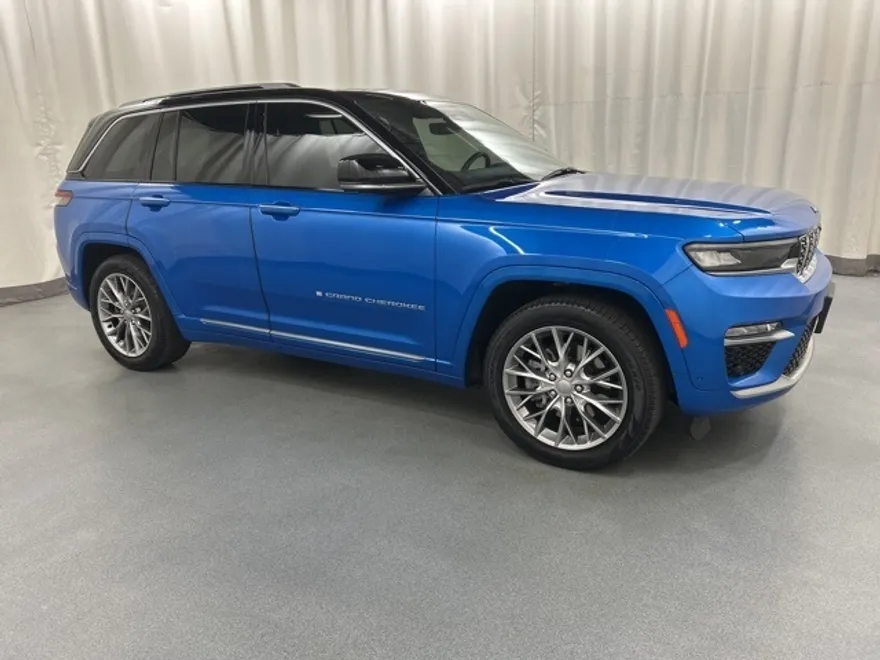 2023 Jeep Grand Cherokee Summit 4xe photo 1