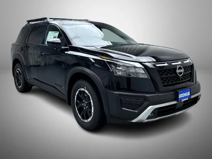 2025 Nissan Pathfinder Rock Creek photo 1