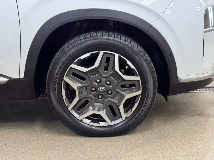 2022 Hyundai Santa Fe Limited photo 1