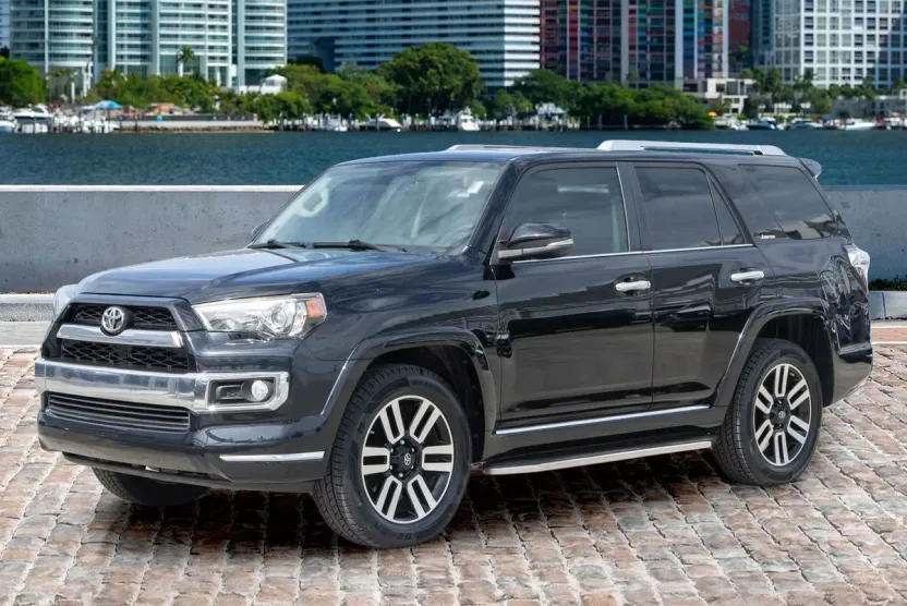 2017 Toyota 4Runner Limited photo 1