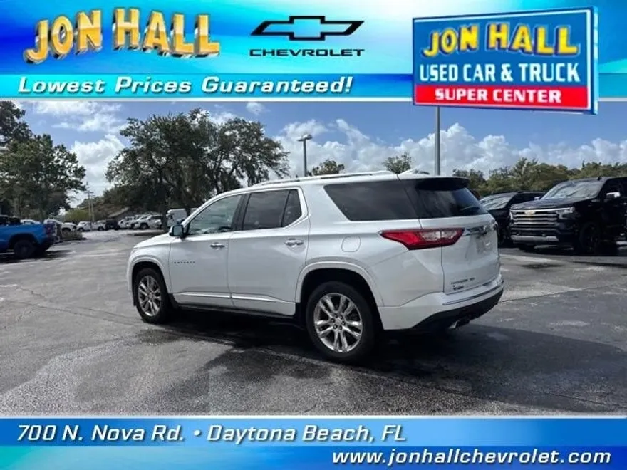 2018 Chevrolet Traverse High Country photo 1