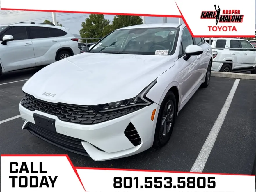 2022 Kia K5 LXS photo 1