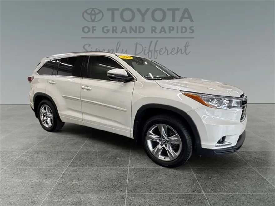 2016 Toyota Highlander Limited Platinum photo 1