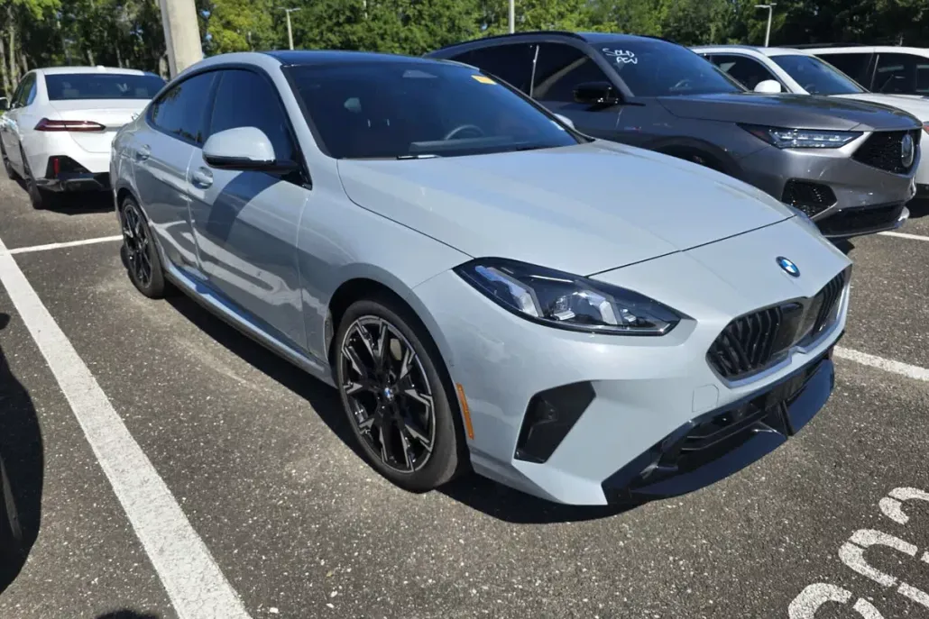 2025 Bmw 228i photo 1