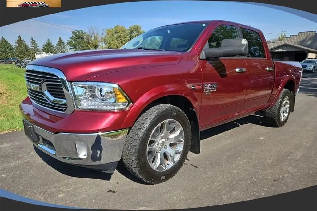 2019 Ram 1500 Classic Laramie photo 1