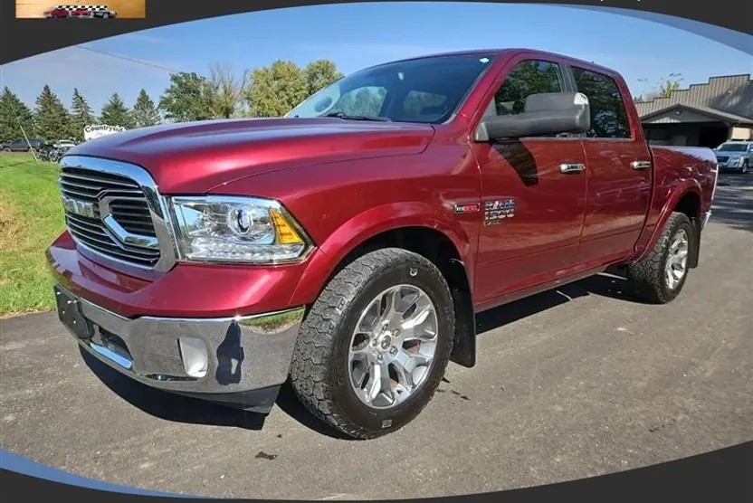 2019 Ram 1500 Classic Laramie photo 1