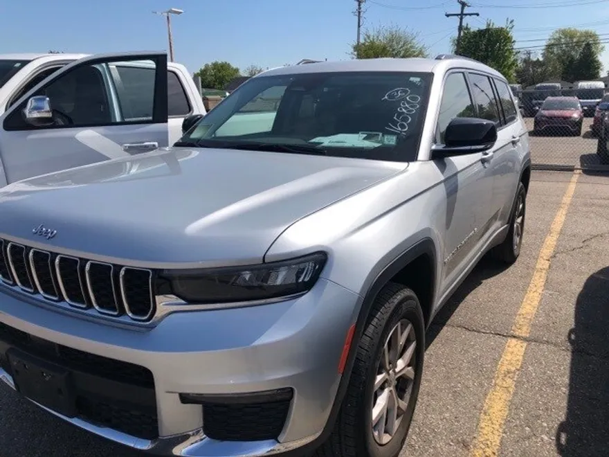 2021 Jeep Grand Cherokee L photo 1