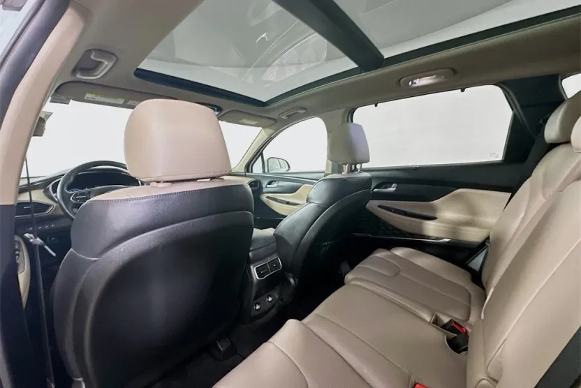 2022 Hyundai Santa Fe SEL Premium photo 1