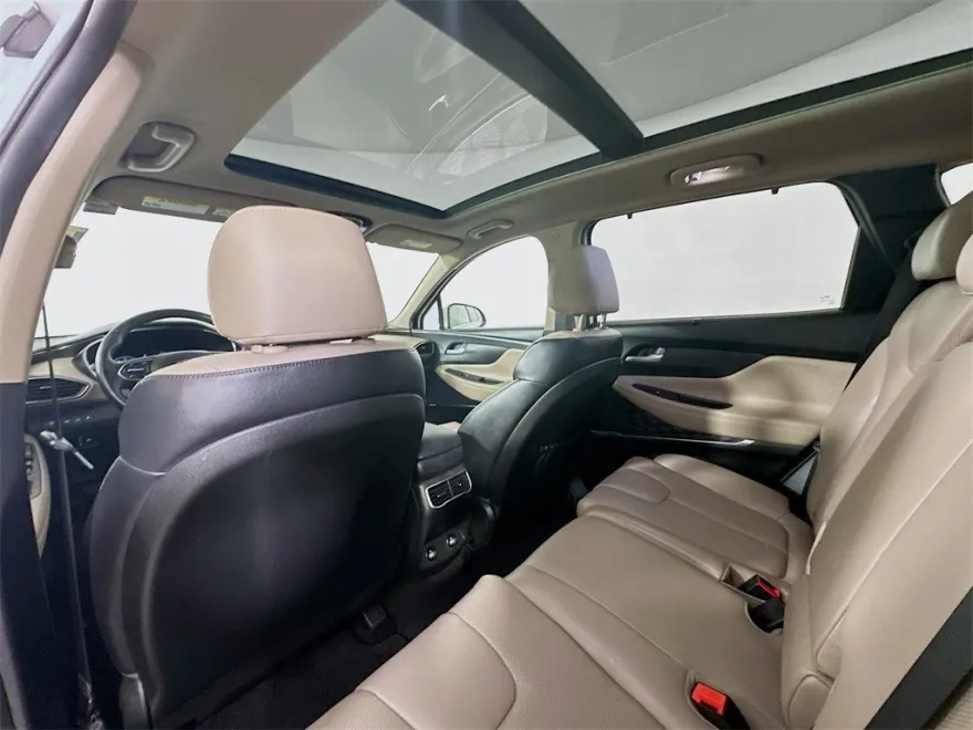 2022 Hyundai Santa Fe SEL Premium photo 1