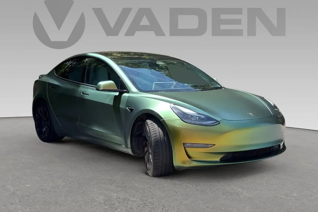 2023 Tesla Model 3 Performance photo 1