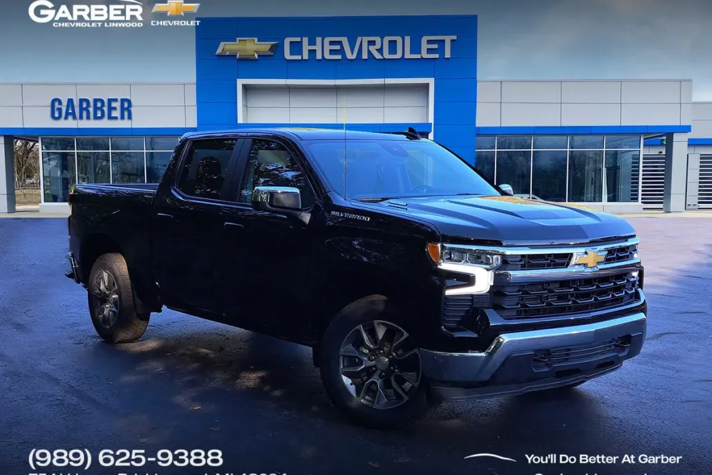 2026 Chevrolet Silverado 1500 LT photo 1