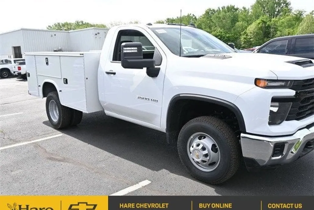 2025 Chevrolet Silverado 3500HD Work Truck photo 1