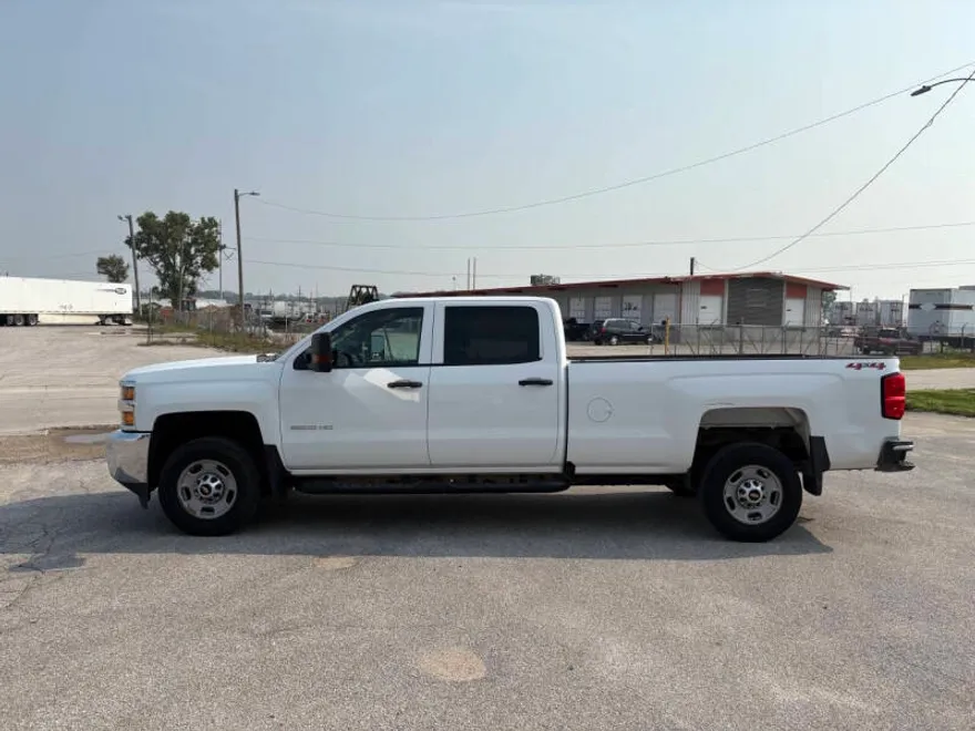 2019 Chevrolet Silverado 2500HD Work Truck photo 1