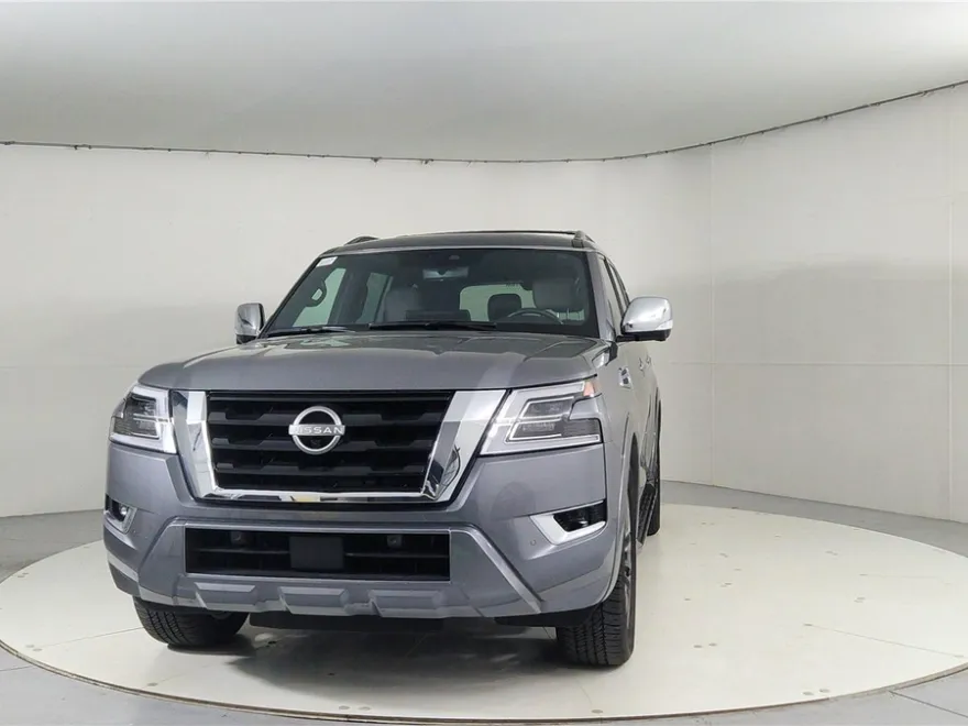 2024 Nissan Armada Platinum photo 1