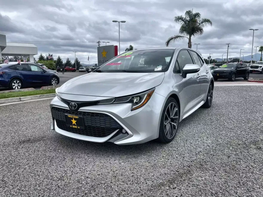 2020 Toyota Corolla XSE photo 1