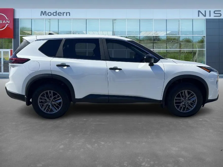 2025 Nissan Rogue S photo 1