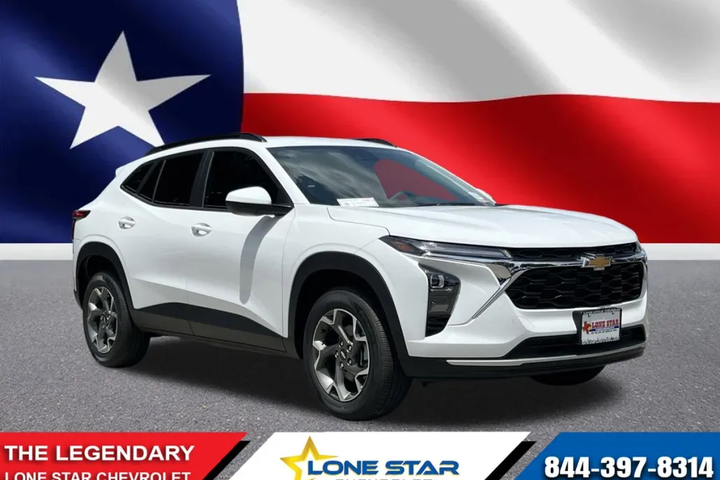 2025 Chevrolet Trax LT photo 1