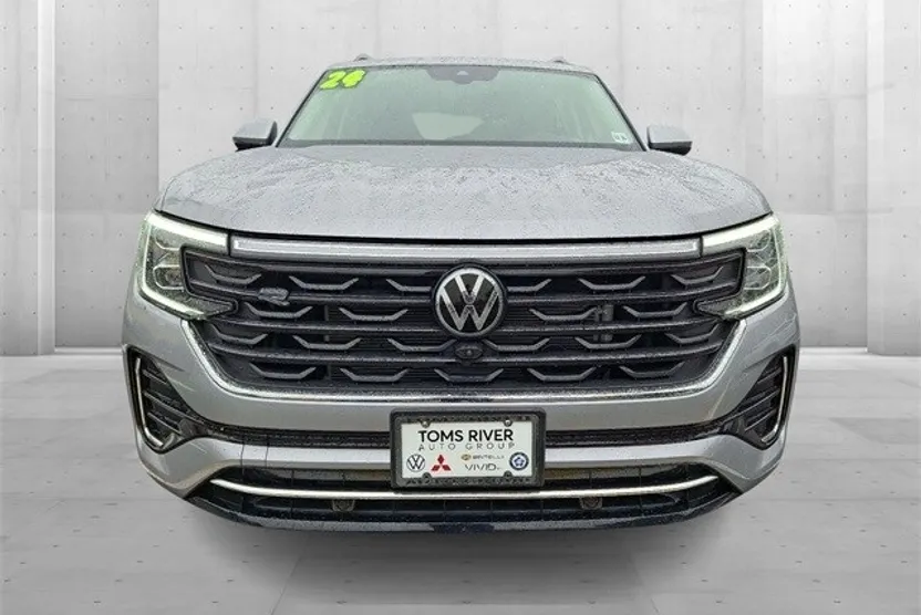 2024 Volkswagen Atlas SEL Premium R-Line photo 1