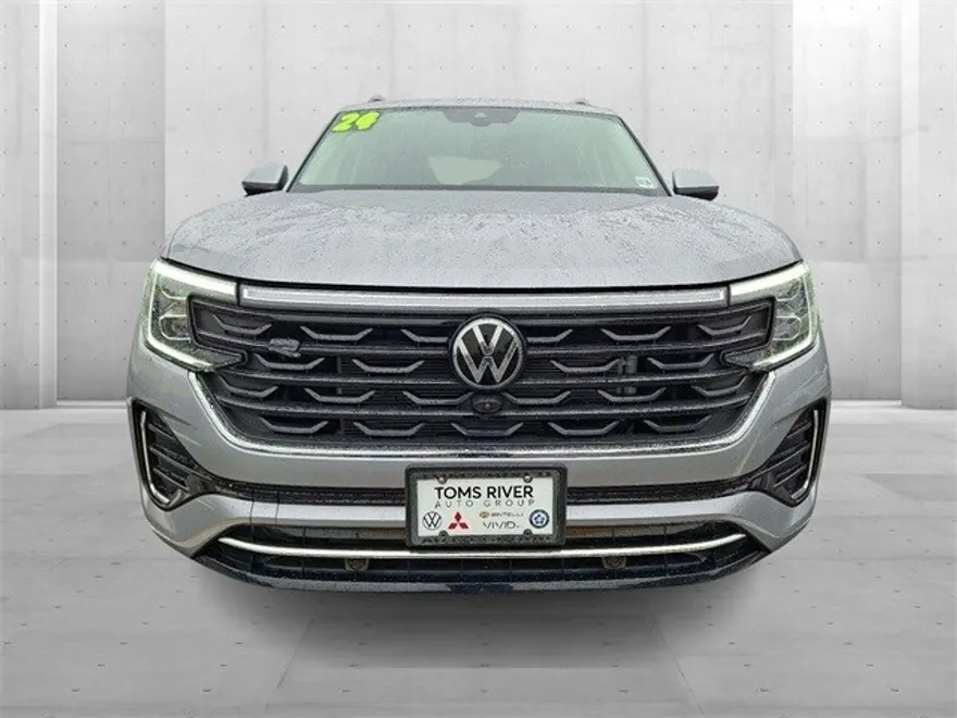 2024 Volkswagen Atlas SEL Premium R-Line photo 1