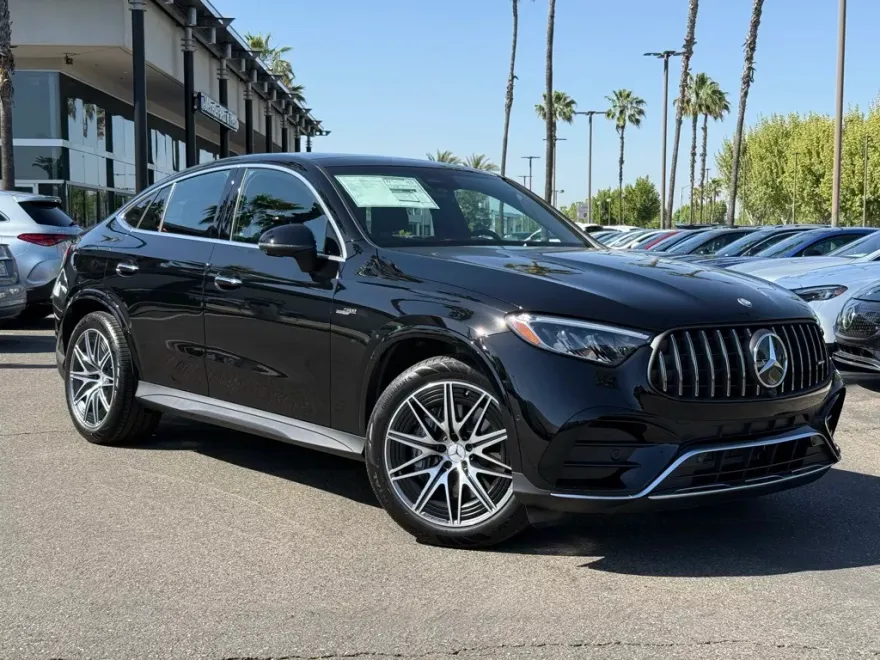 2025 Mercedes Benz GLC 43 photo 1