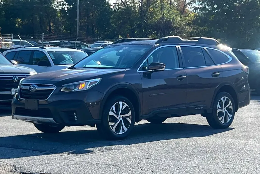 2020 Subaru Outback Limited XT photo 1