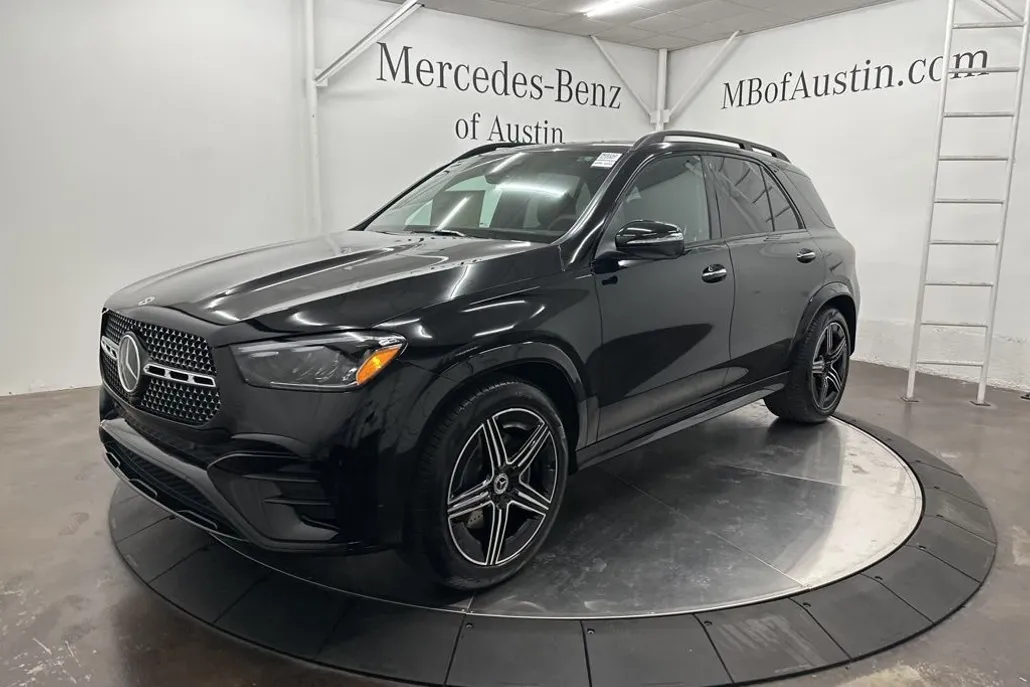 2026 Mercedes Benz GLE 450 4MATIC photo 1