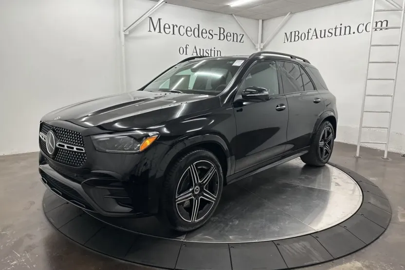 2026 Mercedes Benz GLE 450 4MATIC photo 1
