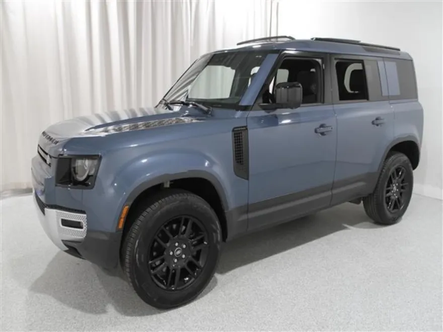 2025 Land Rover Defender 110 S photo 1