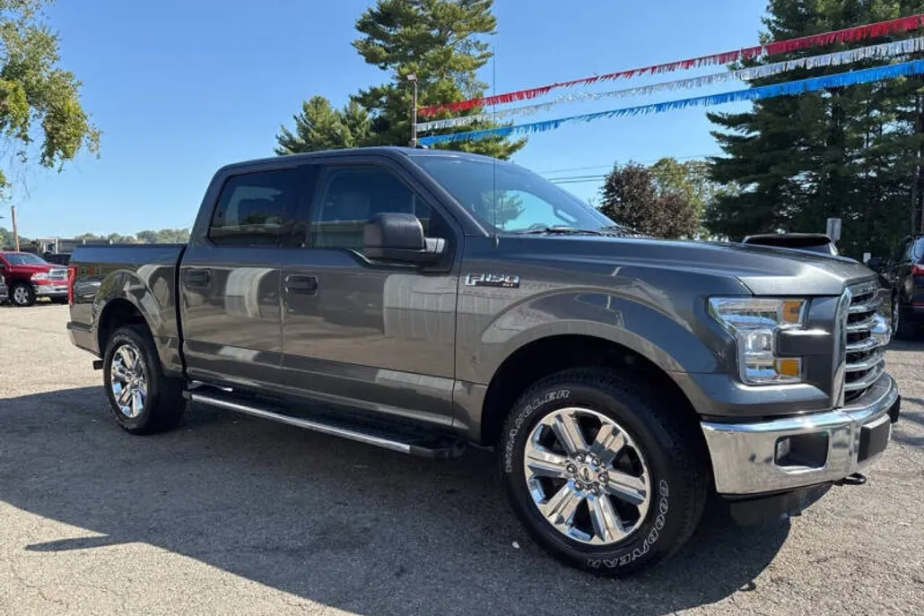 2016 Ford F-150 XLT photo 1