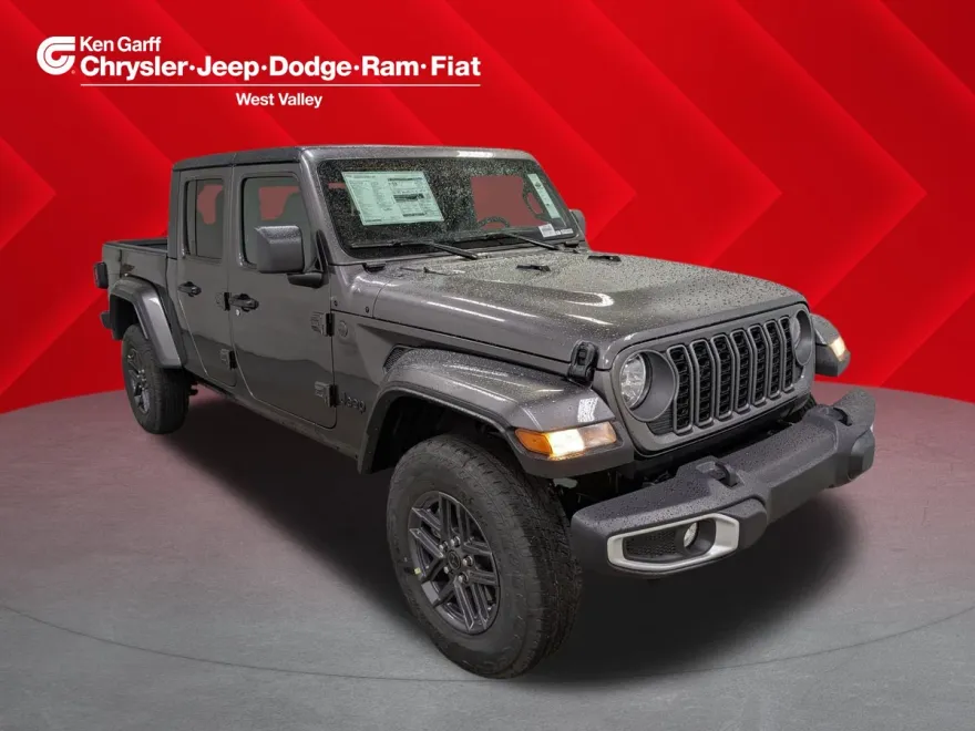 2025 Jeep Gladiator Sport S photo 1