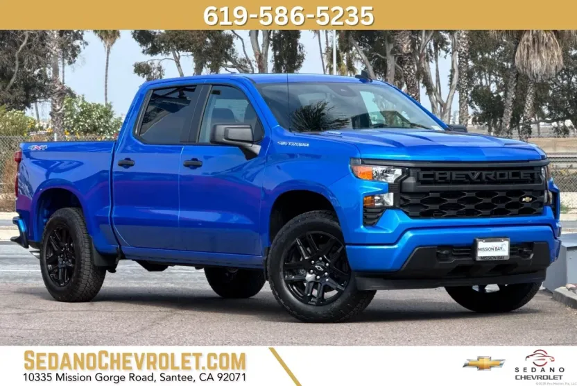 2025 Chevrolet Silverado Custom photo 1
