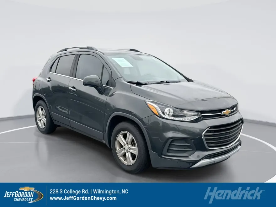 2020 Chevrolet Trax LT photo 1