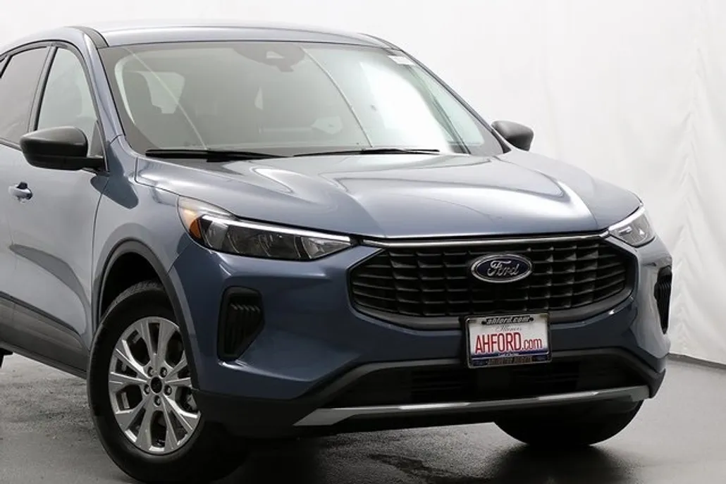 2026 Ford Escape Active photo 1
