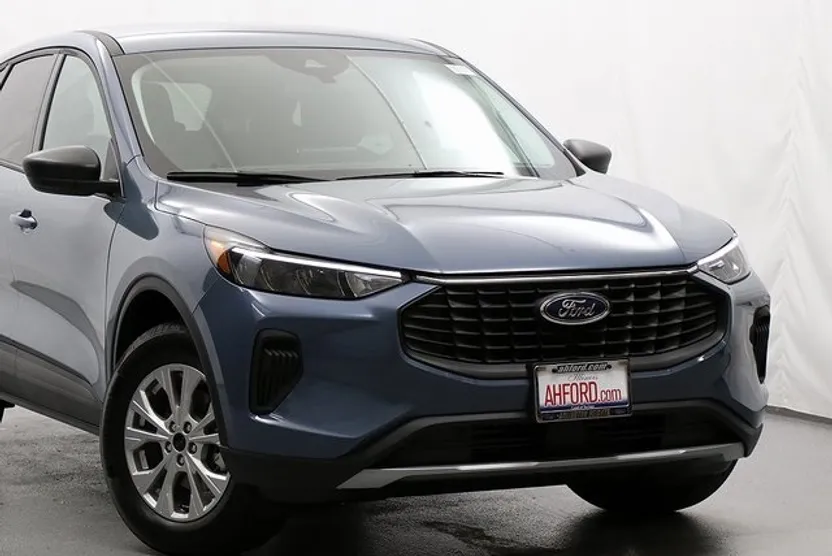 2026 Ford Escape Active photo 1