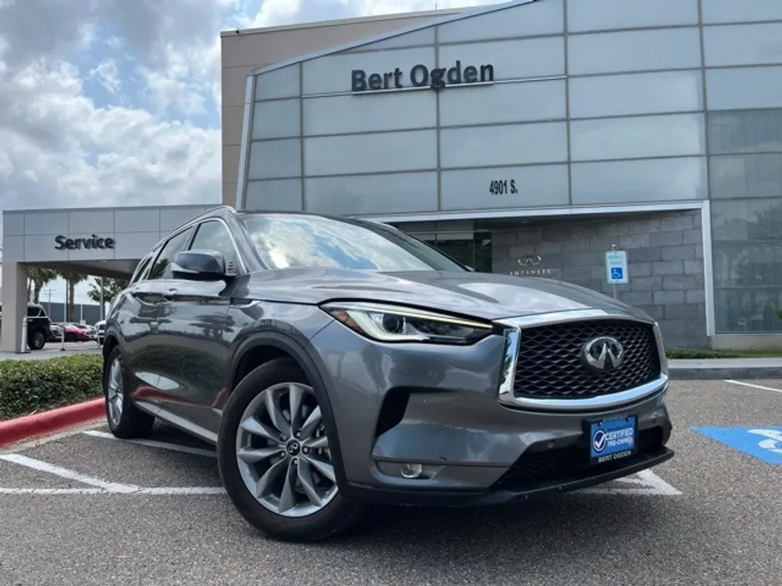 2022 Infiniti QX50 Essential photo 1