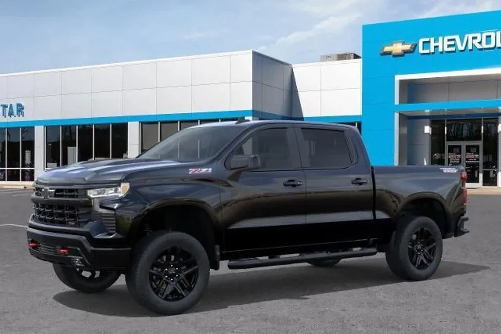 2026 Chevrolet Silverado 1500 LT Trail Boss photo 1