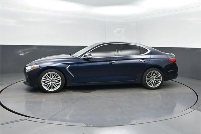 2021 Genesis G70 2.0T photo 1
