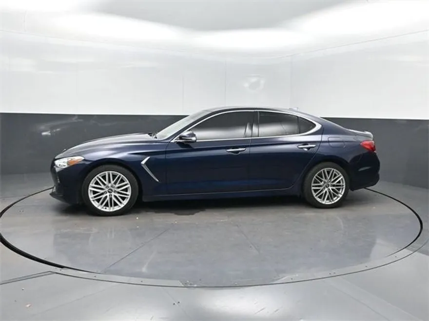 2021 Genesis G70 2.0T photo 1
