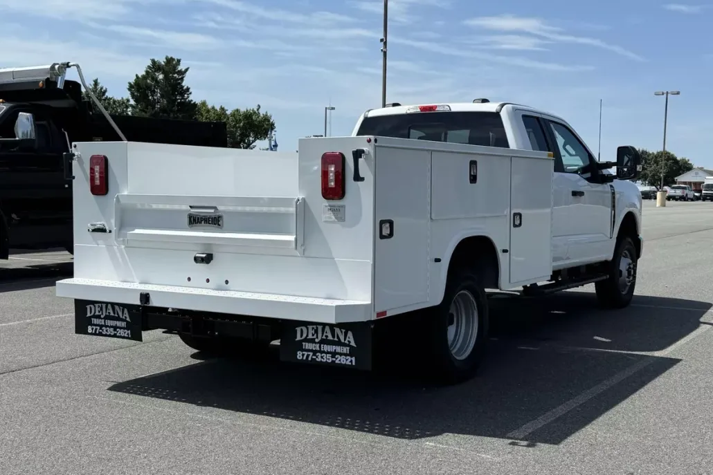 2025 Ford F-350 XL photo 1
