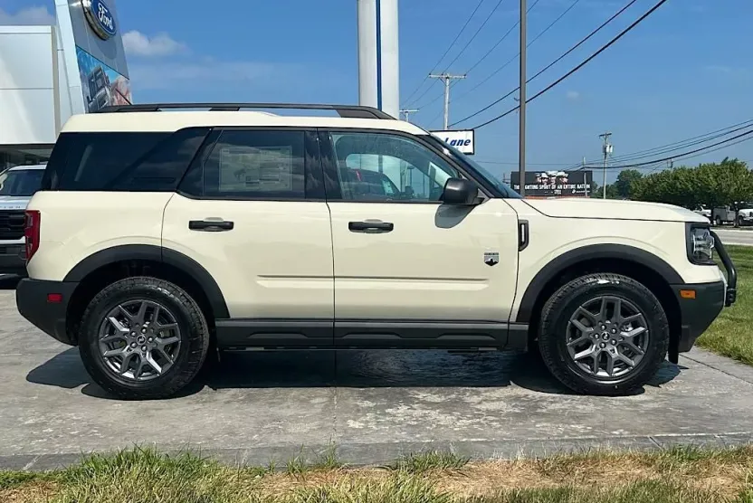 2025 Ford Bronco Sport Big Bend photo 1